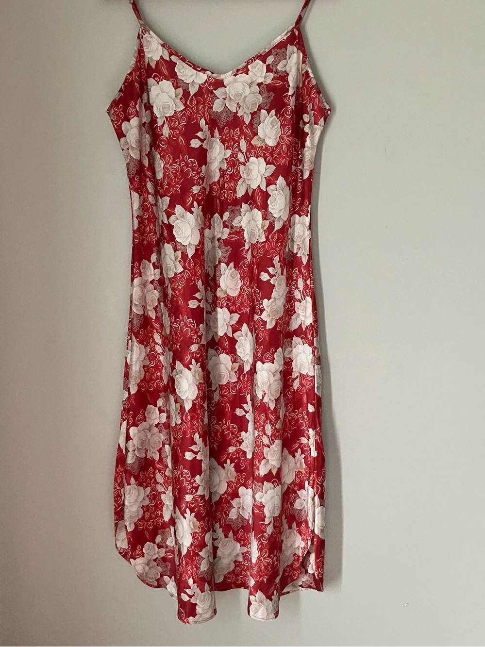 Adonna Vintage Red Slip Midi Dress with White Floral Print Women’s Large 16/18